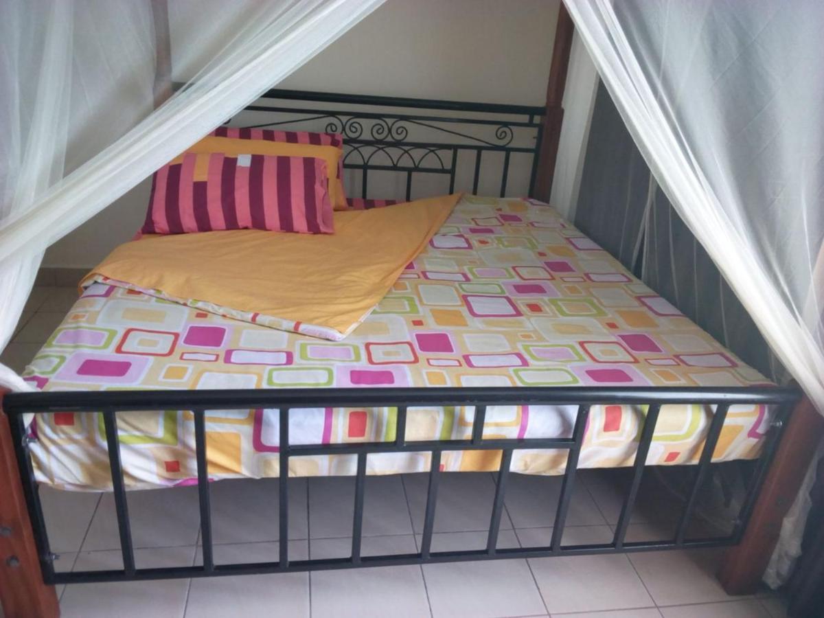 Wonderhouse Homestay Найроби Екстериор снимка