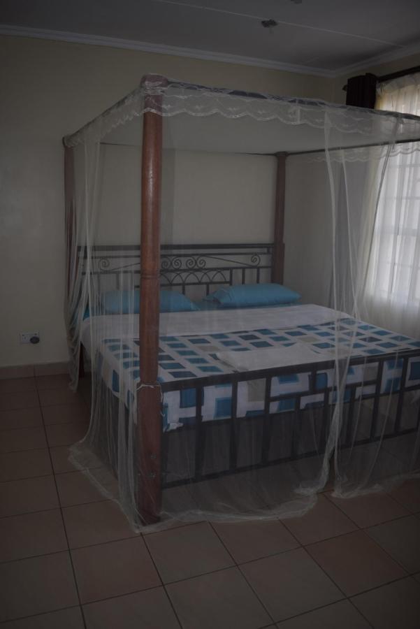 Wonderhouse Homestay Найроби Екстериор снимка