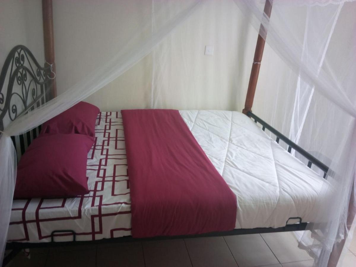 Wonderhouse Homestay Найроби Екстериор снимка